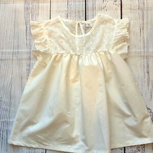 Girl’s White Eyelet Blouse size 11-12